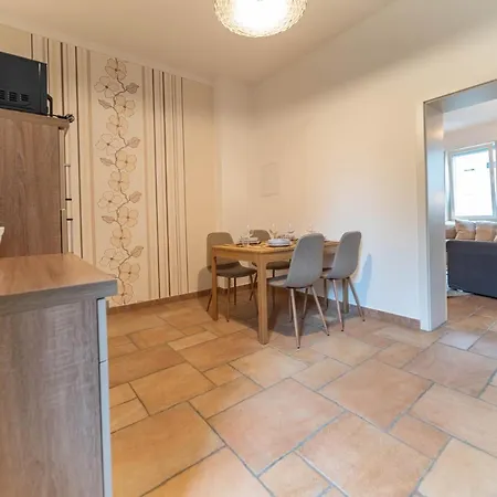 Apartment Stylish By The Rhine River *