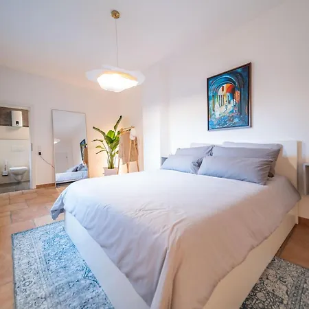 Stylish By The Rhine River * Koblenz (Rhineland-Palatinate)